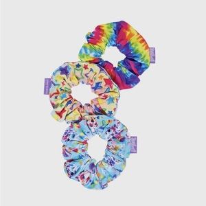 Lisa Frank x Posh Peanut scrunchie set